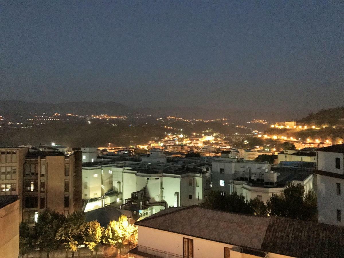 Civico 27 Ξενοδοχείο Κοσέντζα Εξωτερικό φωτογραφία